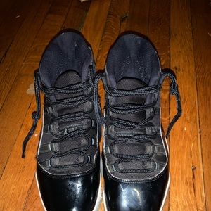 Mens size 8 Jordan 11 Jubilee